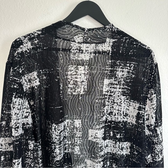 Keren Hart Black & White Patterned Lightweight Cardigan – Size 1X NWT - Picture 7 of 7
